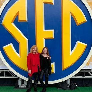 Meet your Posher, Alexandra